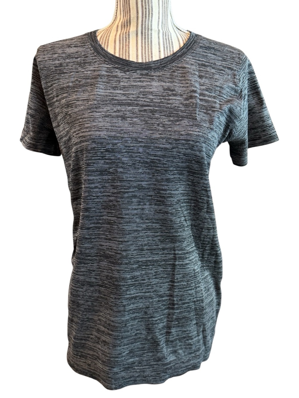lululemon athletica Heathered Charcoal Short Sleeve Crew Tee
